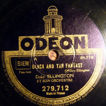 Black and Tan Fantasy / Ring Dem Bells