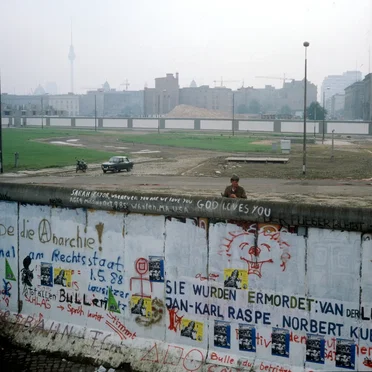 Berlin Wall, West Berlin/Berlin Wall, East Berlin