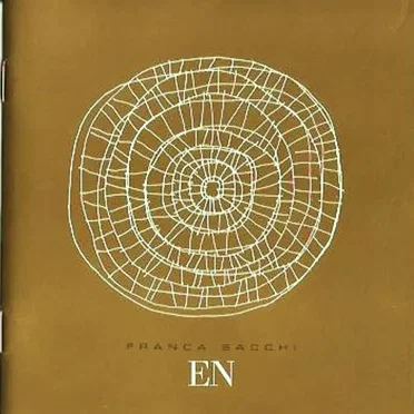 En