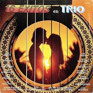 16 éxitos en trío by Various Artists - album cover