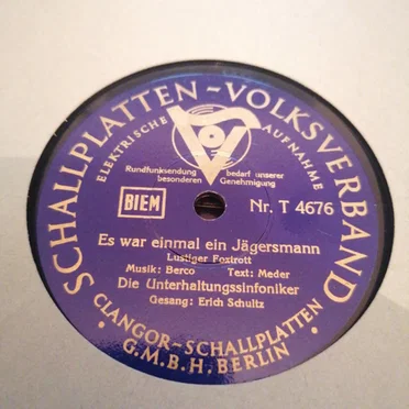Es war einmal ein Jägersmann / Erika by Die Unterhaltungssinfoniker - album cover