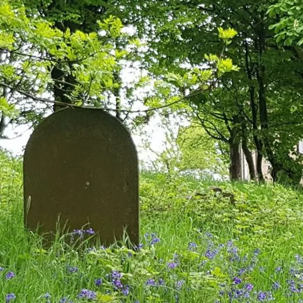 MEMORY GRAVE