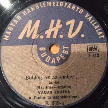 Boldog Az Az Ember... / Május Volt...