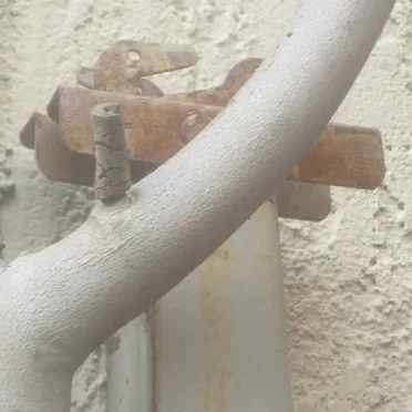 Using a Large Piece of Metal as a Radio Antenna