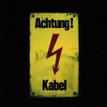 Achtung! Kabel