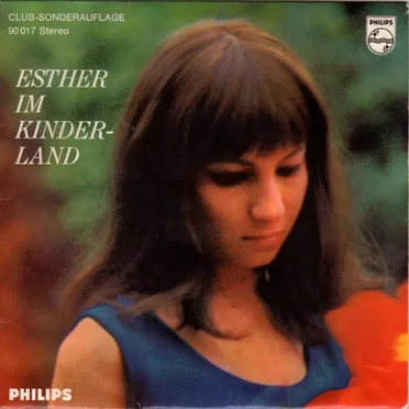 Esther im kinderland