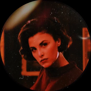 Imagining to Be in Twin Peaks to Dance With Audrey Horne at Double-R