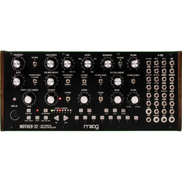 Moog Mother-32