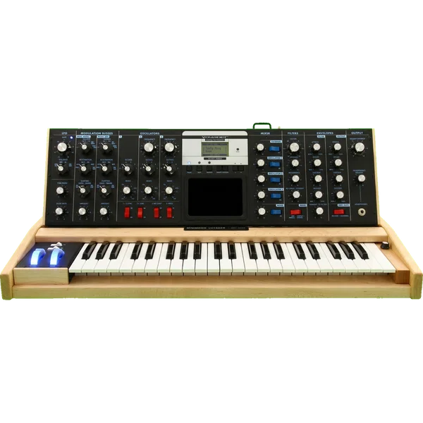 Moog Minimoog Voyager