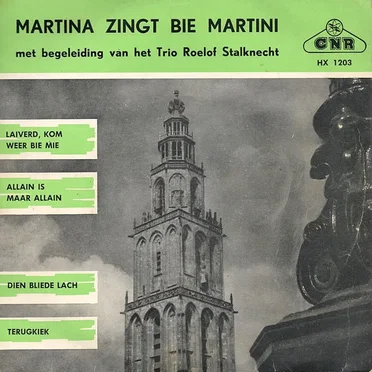Martina zingt bie Martini