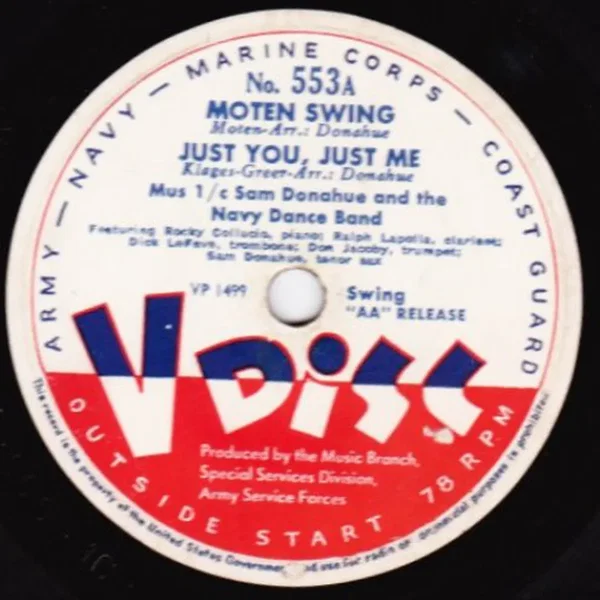 Moten Swing / Just You, Just Me / The Touch of Your Lips / My Devotion / You’ve Got Me Crying Again
