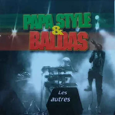 Les Autres