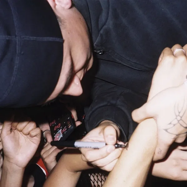 no voy a estar mañana