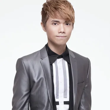 Hins Cheung