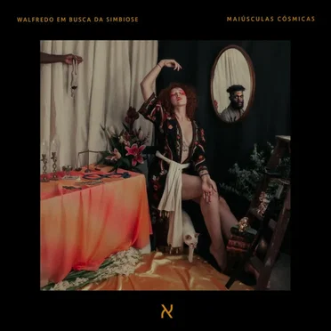 Maiúsculas Cósmicas by Walfredo em Busca da Simbiose - album cover