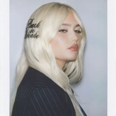 BACK TO BLONDE