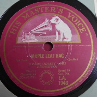 Maple Leaf Rag / Mr. Ghost Goes to Town