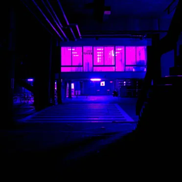 [ 彷徨 ]