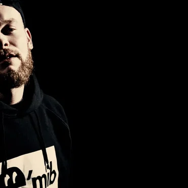 Escape From The Womb VIP