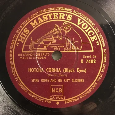 Hotcha Corina / Holiday for Strings