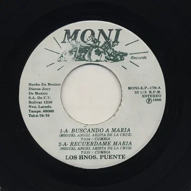 Buscando a Maria / Recuerdame Maria / Ángel de mis ensueños / De brinquito by Los Hermanos Puente - album cover