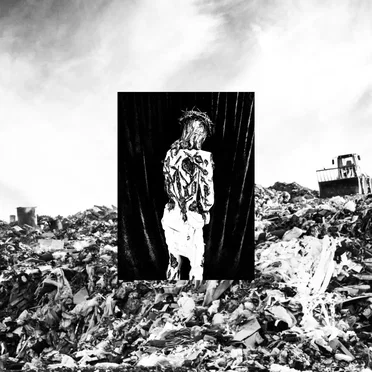 Burial Garden / Sado Rituals