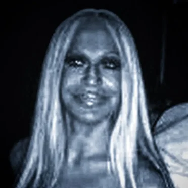 VERSACE [KLAUDIO REMIX OF FIGTREE BY SALVIA] by KLAUDIO - album cover