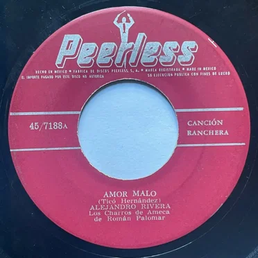 Amor malo / Ariendo en celos