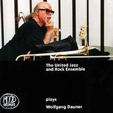 Plays Wolfgang Dauner