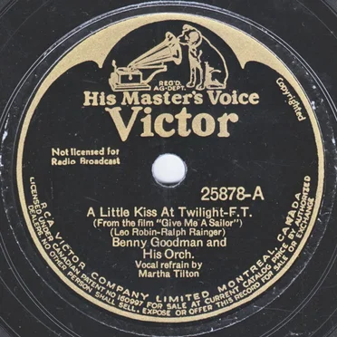 A Little Kiss at Twilight / What Goes on Here in My Heart?
