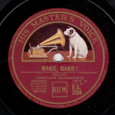 Marie, Marie / Hof-Serenade