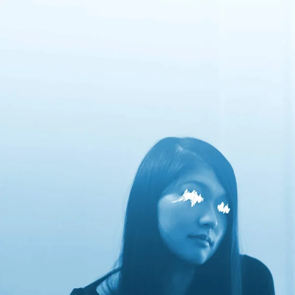 Don’t Blame My Eyes