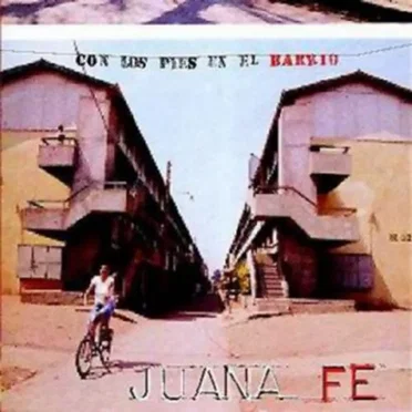 Con los pies en el barrio