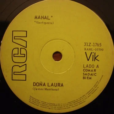Doña Laura / Elena by Manal - album cover