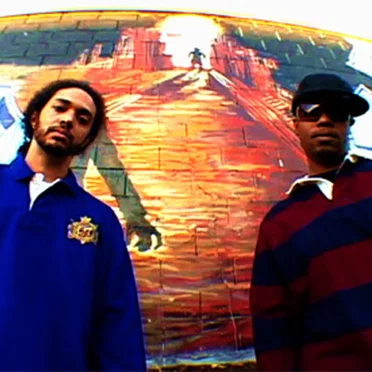 Everybody Loves the Sun EP