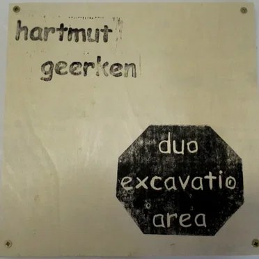 Duo Excavatio Area
