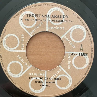 Embrujo de cumbia / Manuelito Barrios