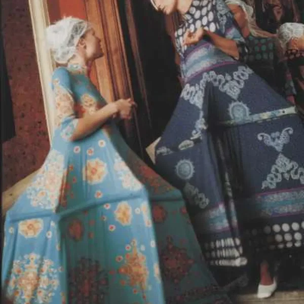 Issey Miyake 2001 Spring & Summer Collection "Red Eyes Tribe"