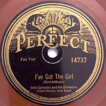 I've Got the Girl / Tuck in Kentucky (And Smile)