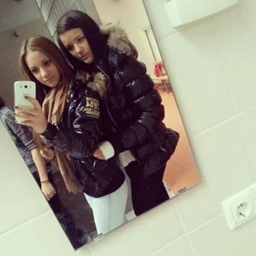 Two Girls in Nickelson Moena and Jolina Down Jackets