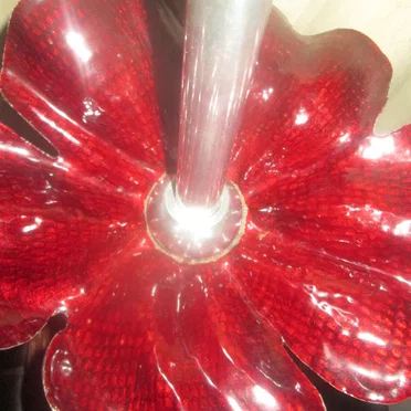 Using a Flower Shaped Metal Candlestick Holder as a Radio Antenna