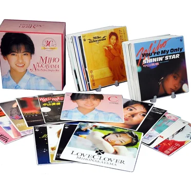 30th Anniversary THE PERFECT SINGLES BOX