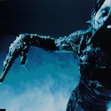 -CREATURE-