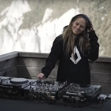 Nora En Pure | Graubünden, Switzerland
