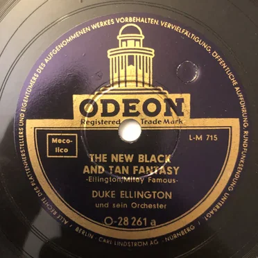 The New Black and Tan Fantasy / Riding on a Blue Note