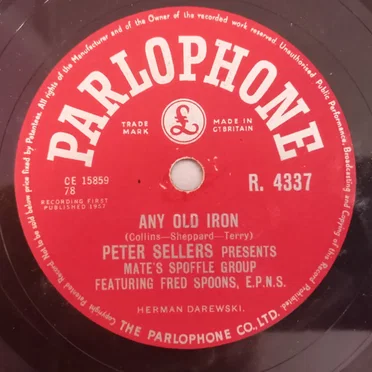 Any Old Iron / Boiled Bananas And Carrots (Boiled Beef & Carrots)