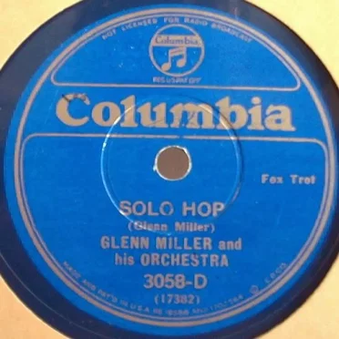 En un pueblito español / Solo hop