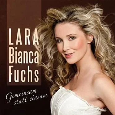 Gemeinsam statt einsam by Lara Bianca Fuchs - album cover