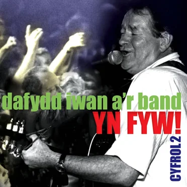 Yn Fyw - Cyfrol 2