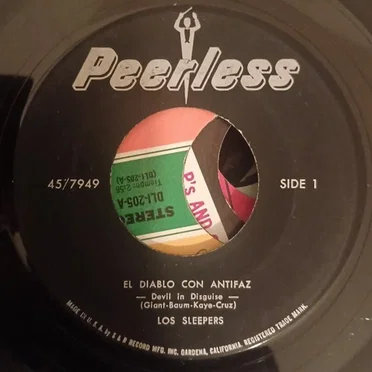 El diablo con antifaz / Ráscame